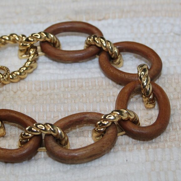 CAPUCINE DE WULF EARTH GODDESS TEAK LINK BRACELET 18k GOLD OVER BRASS LOBSTER CL - Picture 6 of 15